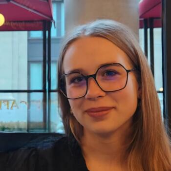 Babysitter in Bruz: Anna