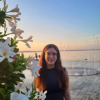 Babysitter in Maribor: Cyntia