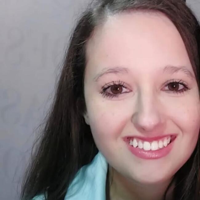 Babysitter in Curitiba: Thayse