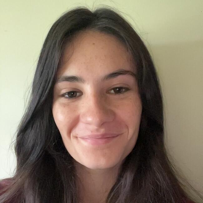 Babysitter in Peschadoires: Coleen