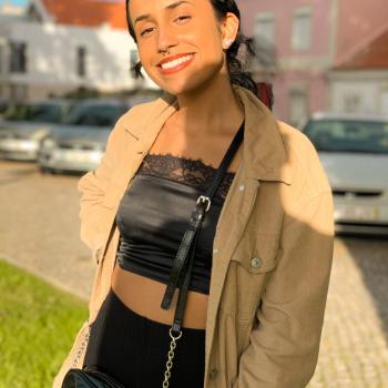 Babysitter Setúbal: Karla