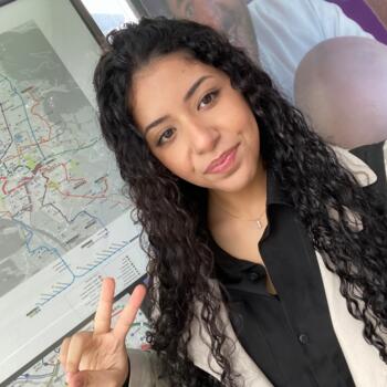 Babysitter in Strasbourg: Donya