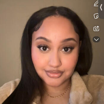 Babysitter in Gloucester: Rana