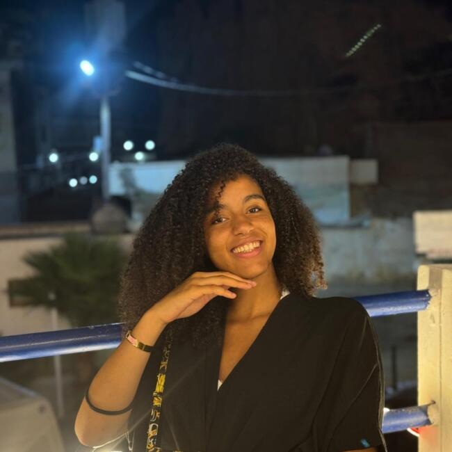 Babysitter in Saint-Pair-sur-Mer: Feriel