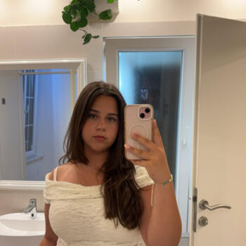 Babysitter in Stuttgart: Nicole