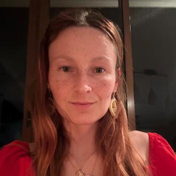 Babysitting job in San Rafael: Alevtina