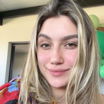 Babysitter Uberlândia: Beatriz