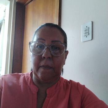 Babysitter in Turmero: Eileen