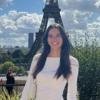 Babysitter Bous: Camila