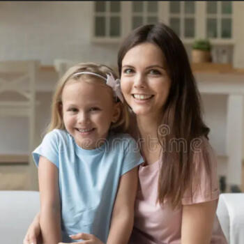 Babysitter Saint-Sulpice-la-Pointe: Razane