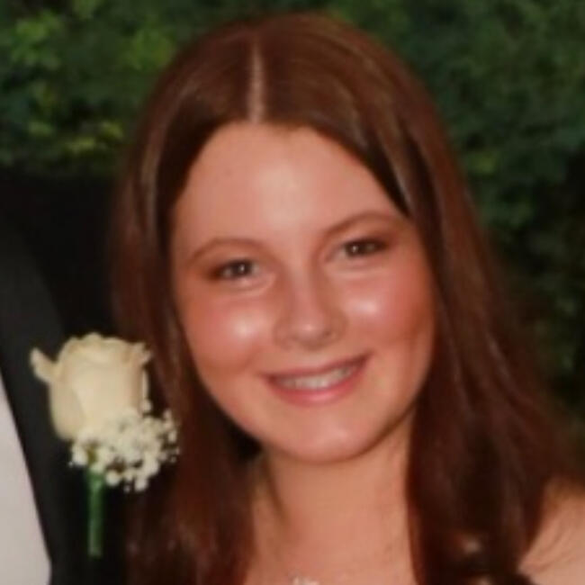 Babysitter in Brisbane: Ashley