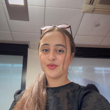 Babysitter in Vallauris: Maissa