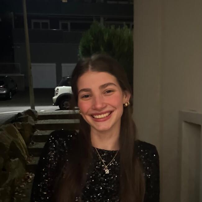 Babysitter in Tauranga: Aurelia Liana