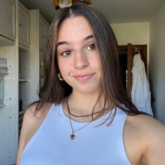 Babysitter in Villanueva de la Cañada: Carla