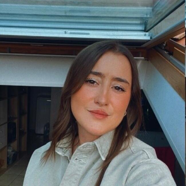 Babysitter in Toulouse: Laurine