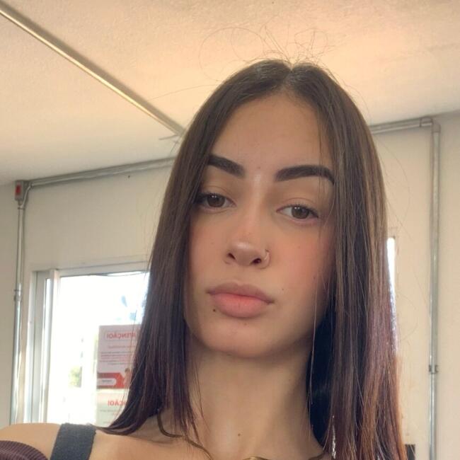 Babá em Suzano: Sabrina