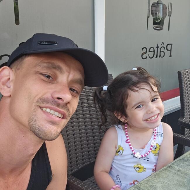 Babysitting job in Mulhouse: Thomas