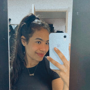 Babysitter in San Antonio del Prado: Maria Jose