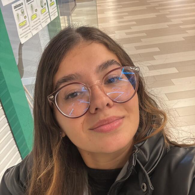 Babá em Curitiba: Beatriz