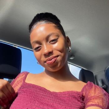 Babysitter em Coimbra: Cynthia