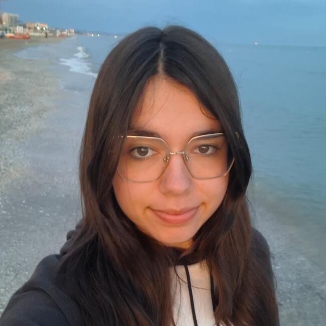 Babysitter in Milan: Elena