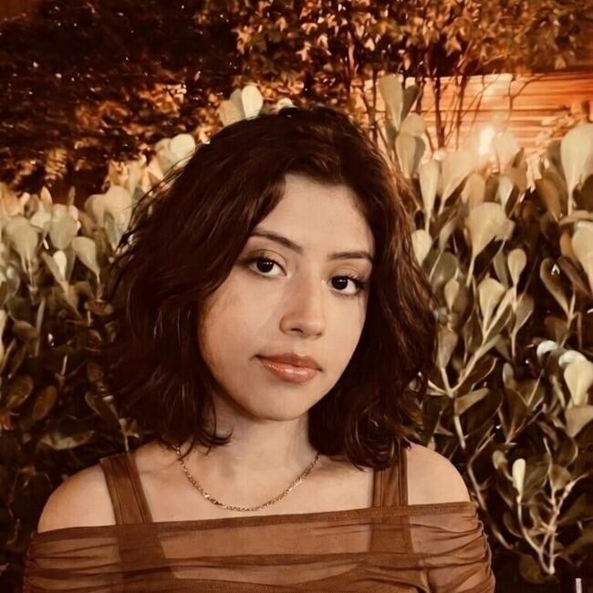 Babá em Campo Grande: Manuela