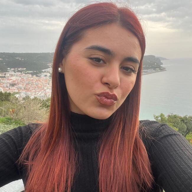 Babysitter in Setúbal: Matilde