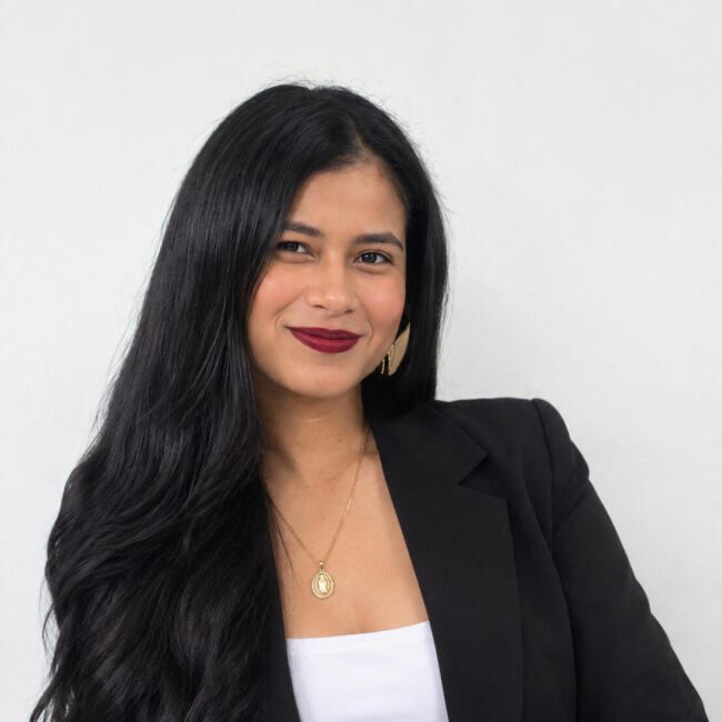 Babysitter in Vista Alegre: Joely Viviana