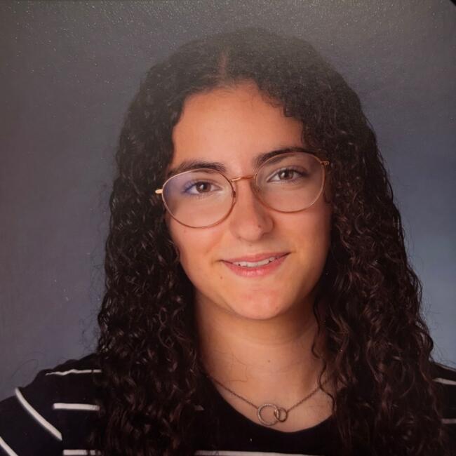 Babysitter in Rodilhan: Léona