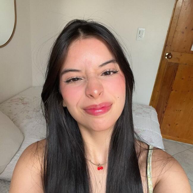 Babysitter in San Antonio del Prado: Mariana