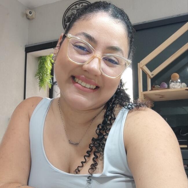 Babysitter in Sarandi: Bruna