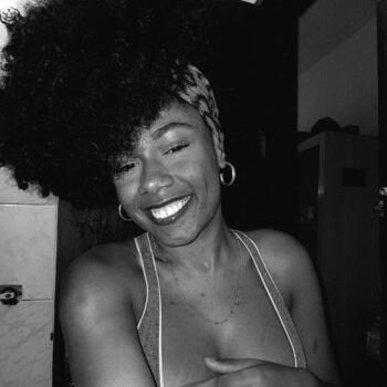 Babysitter Rio de Janeiro: Nayara