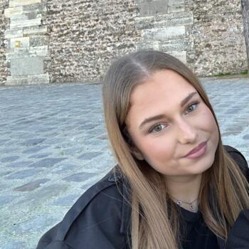 Babysitter in Beauvais: Clara