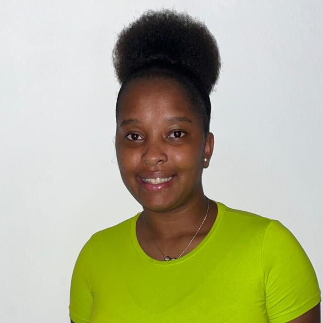 Babysitter in Seixal: Jéssica