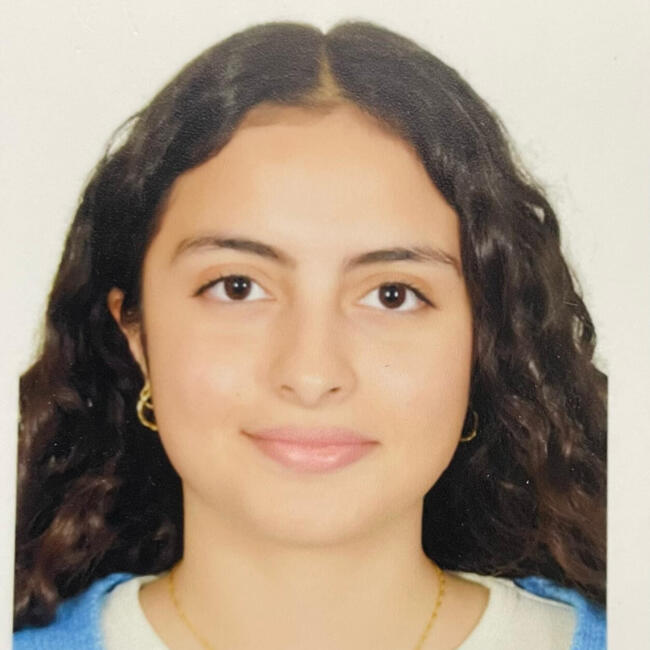 Babysitter a Ginevra: Khadija