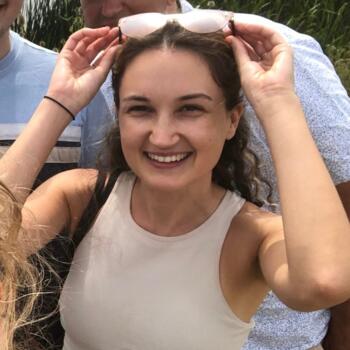 Babysitter in Sydney: Erin