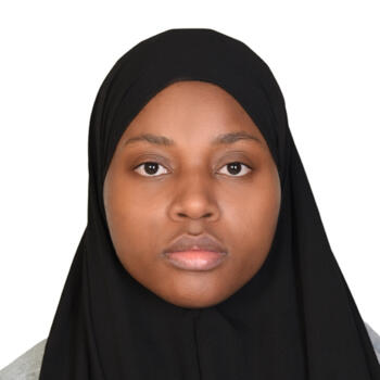 İstanbul bölgesinde bebek bakıcısı: Aisha