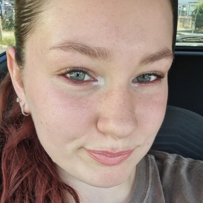 Babysitter in Scunthorpe: Madison