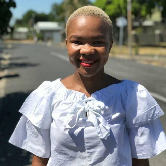 Babysitter in Cape Town: Akho