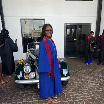 Babysitter in Portmore: Amoy