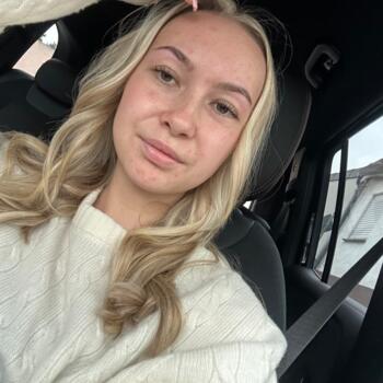 Babysitter in Eppertshausen: Celina