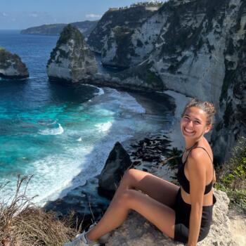 Babysitter in Etterbeek: Ane