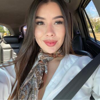 Babysitter in Santa Ana: Fabiola