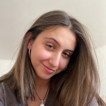 Babysitter in Porto: Mariana