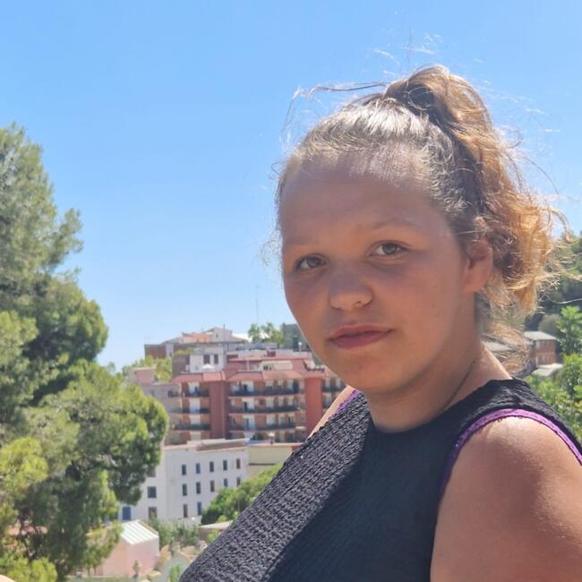 Babysitter in Nantes: Kimberley