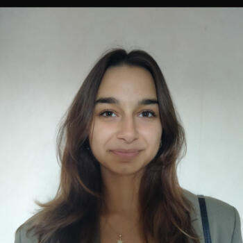 Babysitter in Reims: Helin