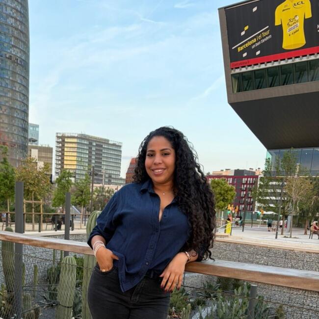 Canguro en Hospitalet de Llobregat: Zudeyni del carmen
