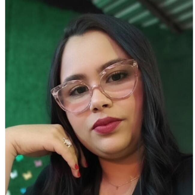 Babysitter in São Paulo: Erika