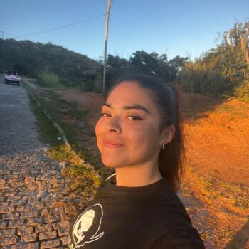 Babá Armação dos Búzios: Gisella