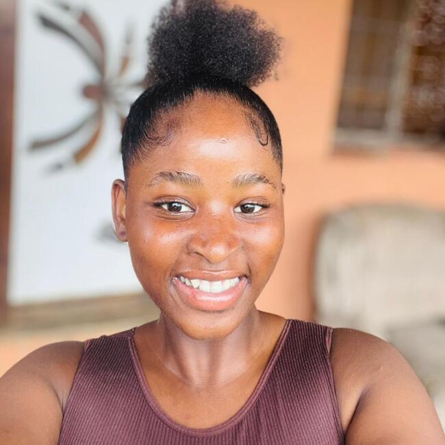 Babysitter in Durban: Pretty Anele